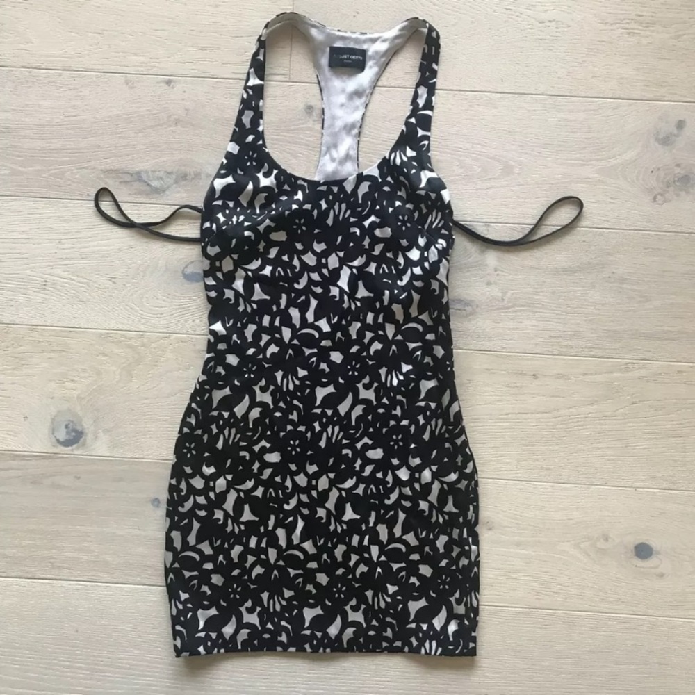 August Getty atelier Silk dress size 2